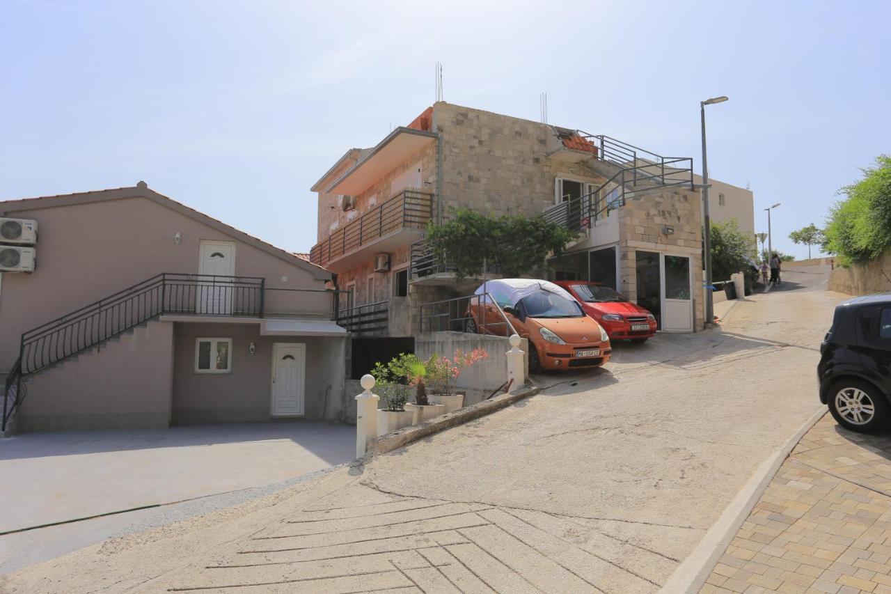 Apartments With A Parking Space Brela, Makarska - 789 Экстерьер фото